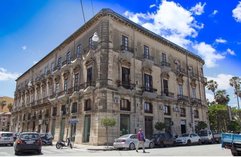Casa Vacanze L'Altra Diaz Syracuse Exteriér fotografie