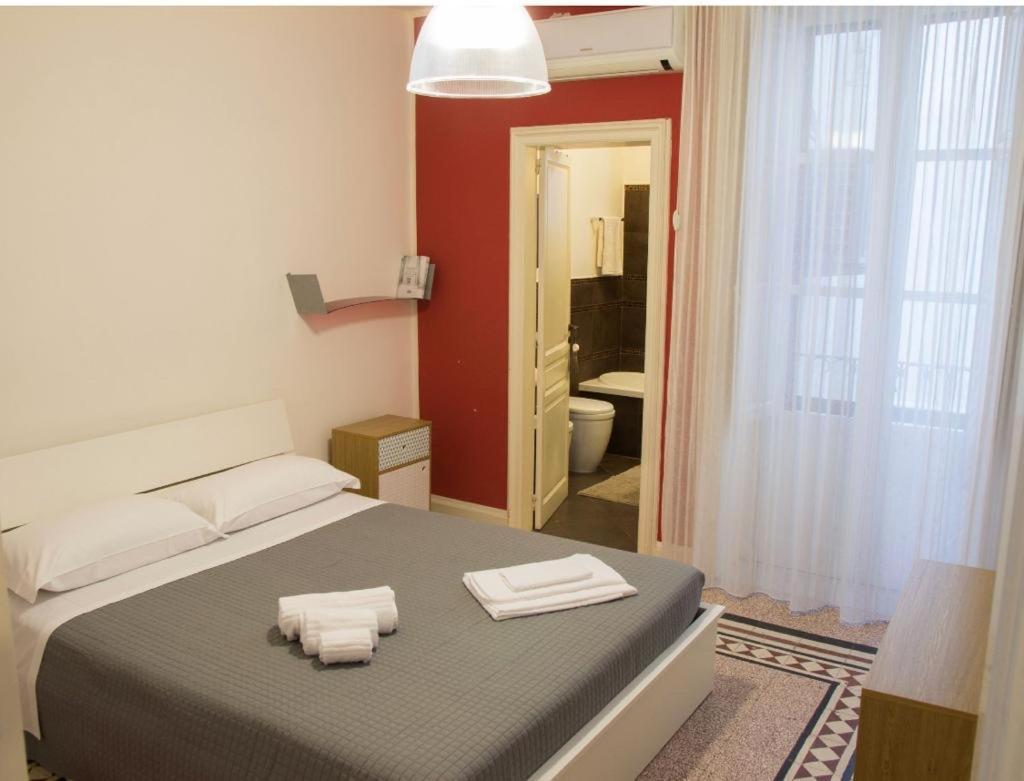 Casa Vacanze L'Altra Diaz Syracuse Exteriér fotografie